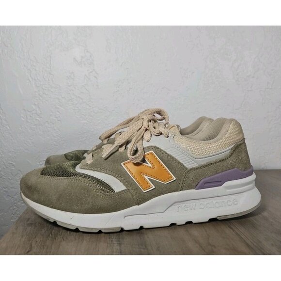 NEW BALANCE 997H Women’s SIZE 7.5 Sneaker ‘True Camo Golden Hour’ CW997HSV - Picture 3 of 6